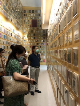 馆内参观 馆内参观